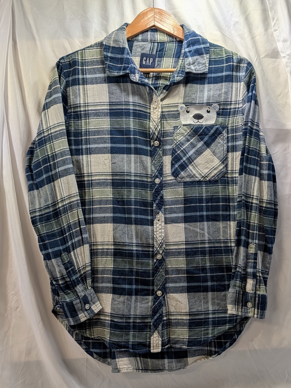 GAP Women’s Blue Plaid Flannel Shirt w/White Polar Bear Pocket Detail Size Small